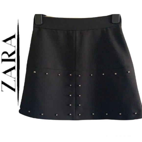 ZARA Black Mini Mod Boxy Studded Skirt Size M - Picture 5 of 13